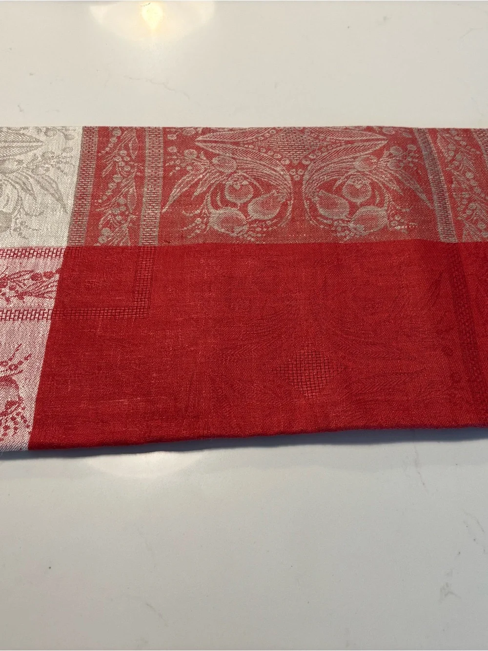 Williams Sonoma Red and Cream Jacquard Dining Tablecloth